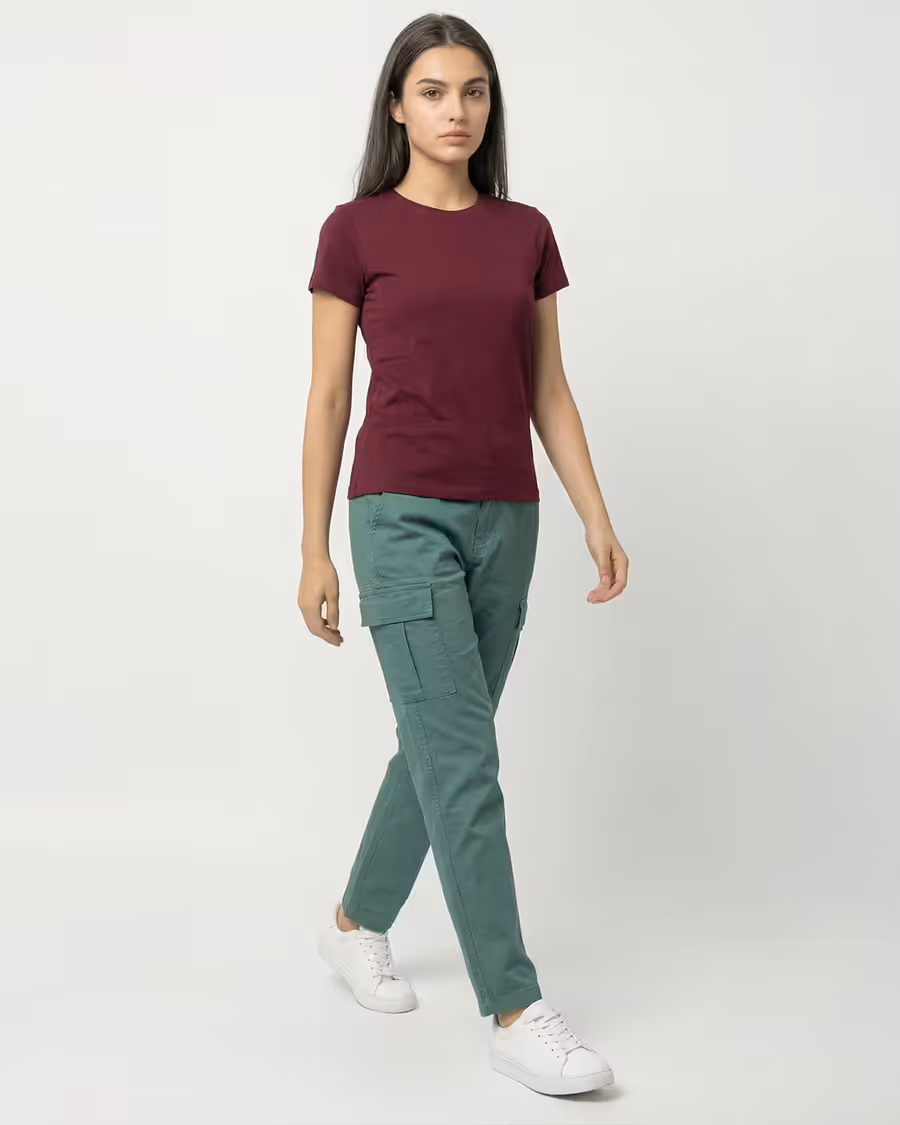 Women's Plain Maroon Half Sleeve Round Neck T-Shirt 4